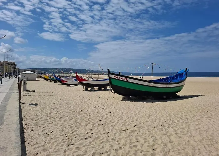 Ananas&surf Local Апартаменты *