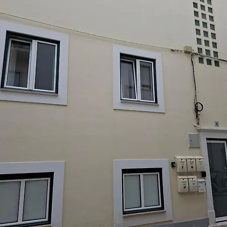 Lejlighed Ananas&surf Local